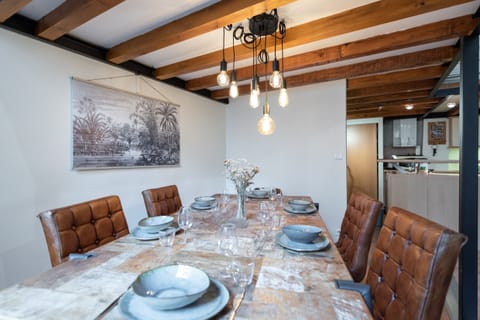 Stone Atelier Apartment in Lyon