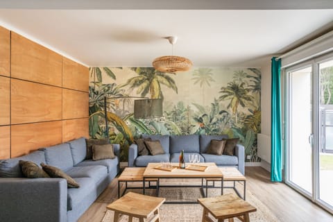 Jungle Greens Apartment in Brittany