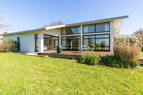 Behind the Glass Apartment in Finistere