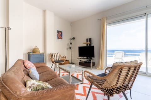 Sea Voyage  Apartment in Marseille