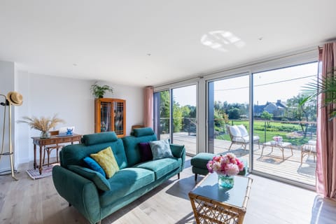 Flora & Forest Apartment in Brittany