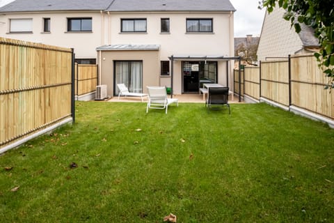 Calm by the Coast  Apartment in Dinard