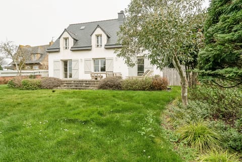 Sea Salt & Serenity Apartment in Finistere