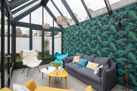 Market Square  Apartment in Dinard