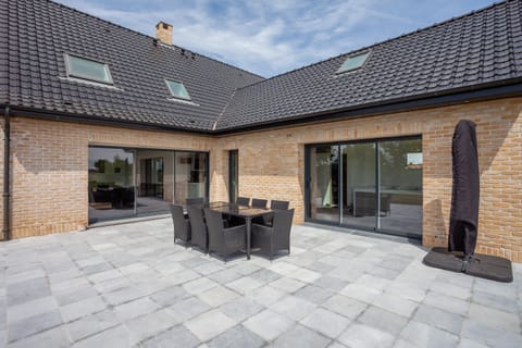 Life in Blue Apartment in Hauts-de-France