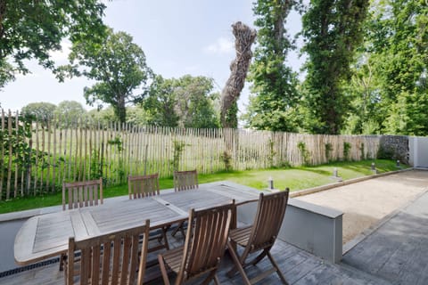 Past, Present, Future Apartment in Brittany