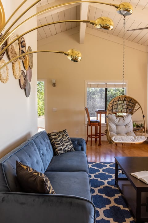 Avocado Groves Apartment in Fallbrook