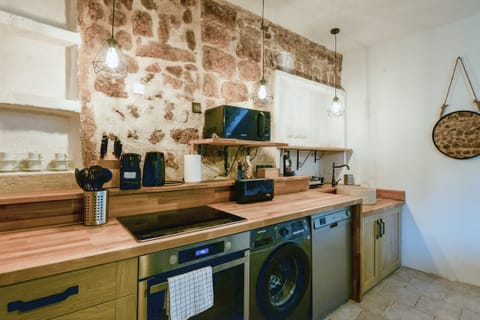 Iris Bloom Apartment in Saint Paul de Vence
