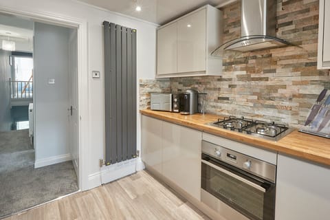 Yorkshire Tea by the Sea Apartment in Saltburn