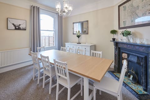 Fun of the Fair Apartment in England