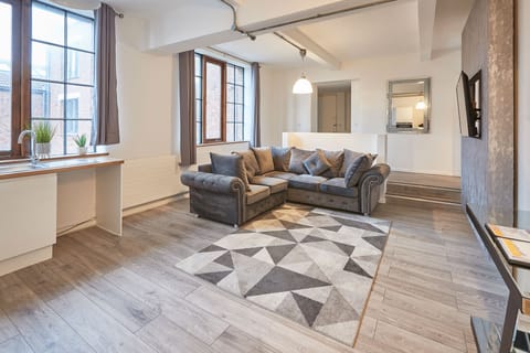 Dance Until Dawn Apartment in Liverpool