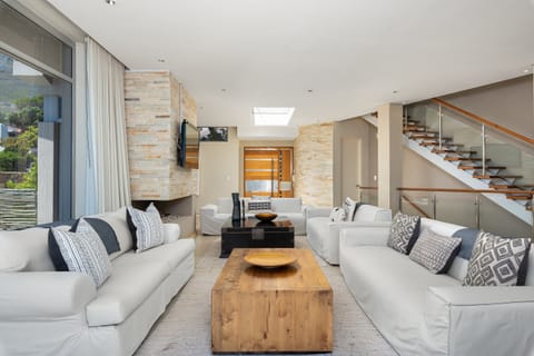 Levels Above Apartment in Camps Bay