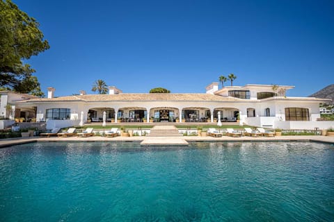 The Big Finale Apartment in Marbella