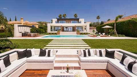 Bring Your 'A' Game Apartment in Marbella