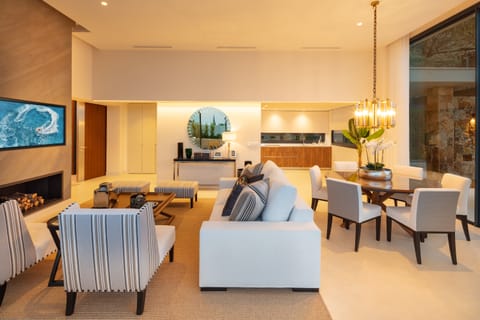 Deluxe By Design Apartment in Marbella