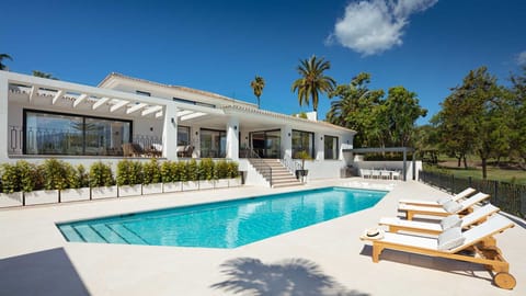 Las Brisas del Mar Apartment in Marbella