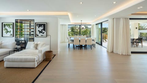 Las Brisas del Mar Apartment in Marbella