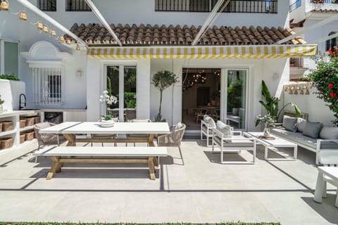 Bejewelled Apartment in Marbella