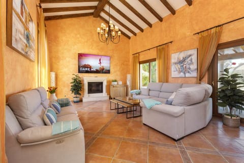 One Foot in Sea Apartment in San Pedro de Alcántara