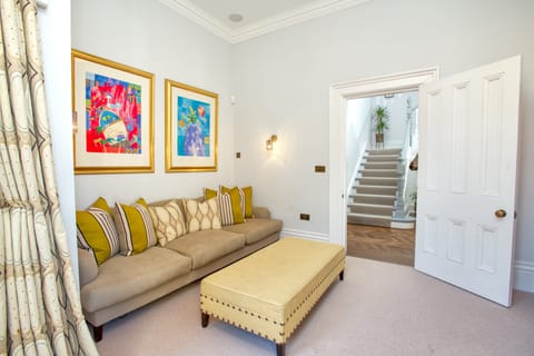 The Old Playhouse House in Lincoln