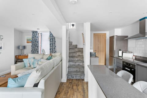 A Seaside Rendezvous Apartment in Teignmouth