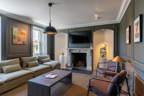 This Must Be the Padstow Place Apartment in England