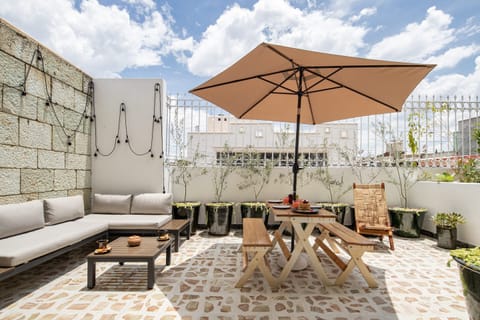 Cultural Colossus Apartment in Oaxaca