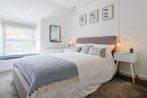 Fit for a Fisherman Apartment in Porthleven