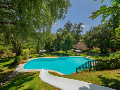 Flamingo Flamenco Apartment in Sierra de las Nieves