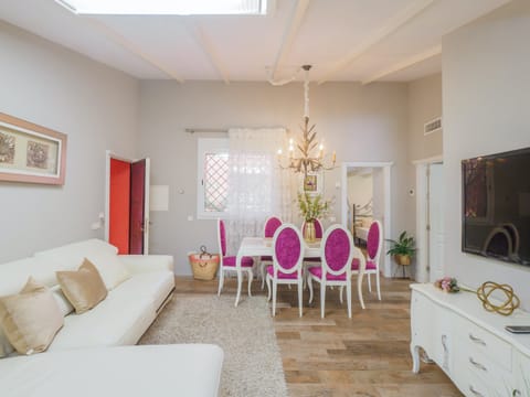 A Spanish Fairytale Apartment in Sierra de las Nieves