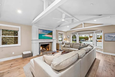 Amber Sea Apartment in Laguna Beach