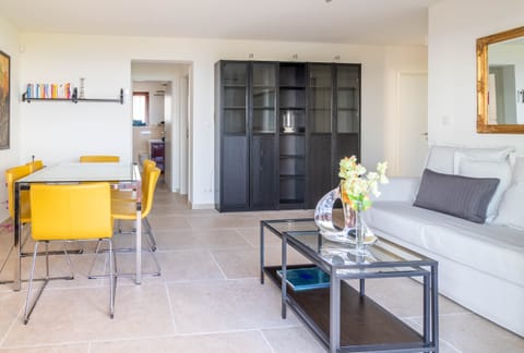 Lavender Flower  Apartment in Le Lavandou