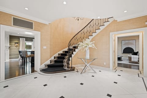 Beverly Hills Blue Apartment in West Hollywood