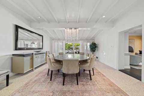 Beverly Hills Blue Apartment in West Hollywood