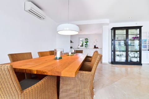 Dolphin's Dance Apartment in Marbella