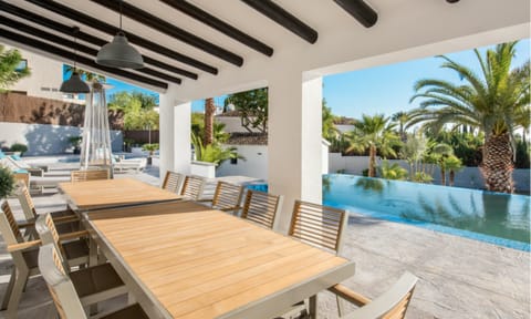 Crystal Vision Apartment in Marbella