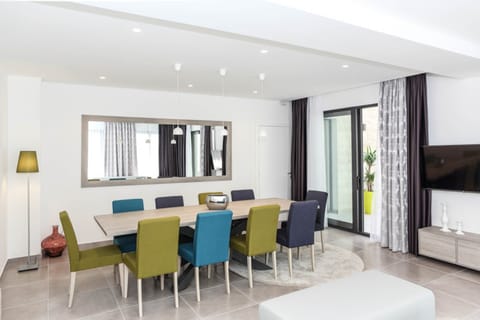 Beachside Breaks Apartment in Trogir