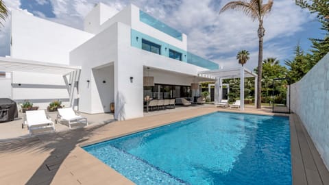 Serenity by the Sea Apartment in San Pedro de Alcántara