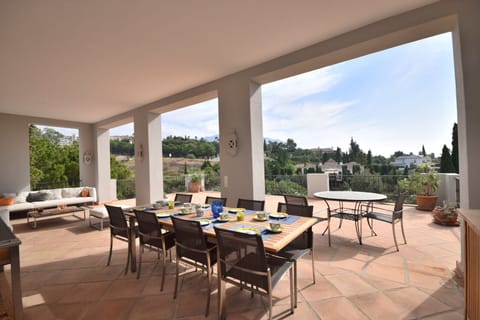 Court of Andalucia Apartment in Marbella