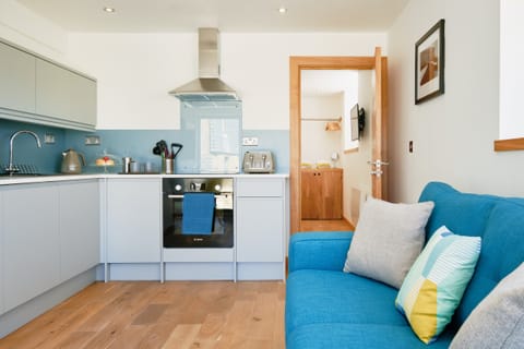 The Surfer's Hideout Apartment in Porthleven