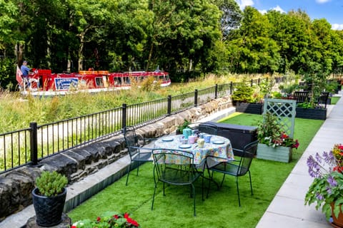 The Boater's Lookout  Apartment in Skipton