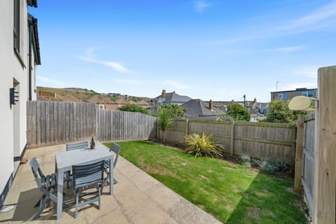 Razorbill Apartment in Perranporth