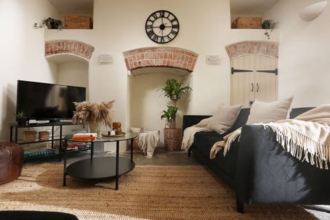 Mayflower Steps  Apartment in Plymouth