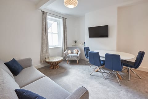 The Good Stone  Apartment in Caernarfon