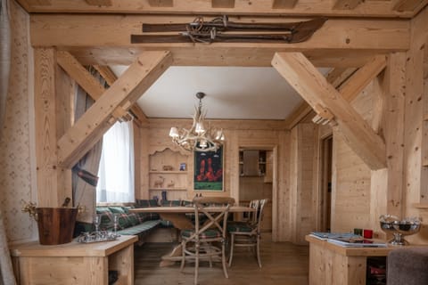 Wild Pine Apartment in Cortina d Ampezzo