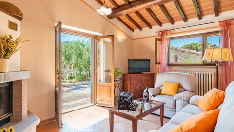 Under A Tuscan Moon Apartment in Umbria