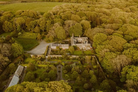 The Lowlands Escape Apartment in England