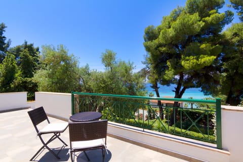 Sea Breeze Stay Apartment in Halkidiki