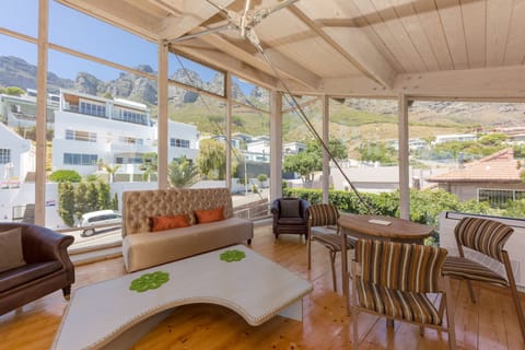 Beside The Bay Apartment in Cape Town