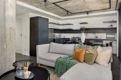 Table Service Apartment in Cape Town